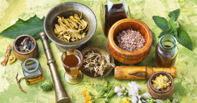 Os benefícios das plantas medicinais existem, mas, como todo medicamento, elas pedem atenção Os benefícios das plantas medicinais existem, mas, como todo medicamento, elas pedem atenção