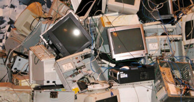O descarte correto de equipamentos eletroeletrônicos pode render bilhões de dólares O descarte correto de equipamentos eletroeletrônicos pode render bilhões de dólares