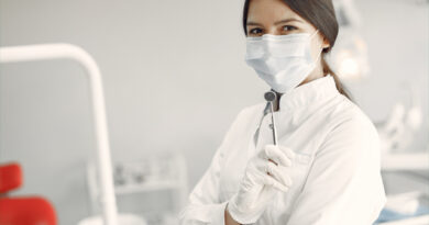 Confira quais são as especialidades da odontologia reconhecidas no Brasil Confira quais são as especialidades da odontologia reconhecidas no Brasil